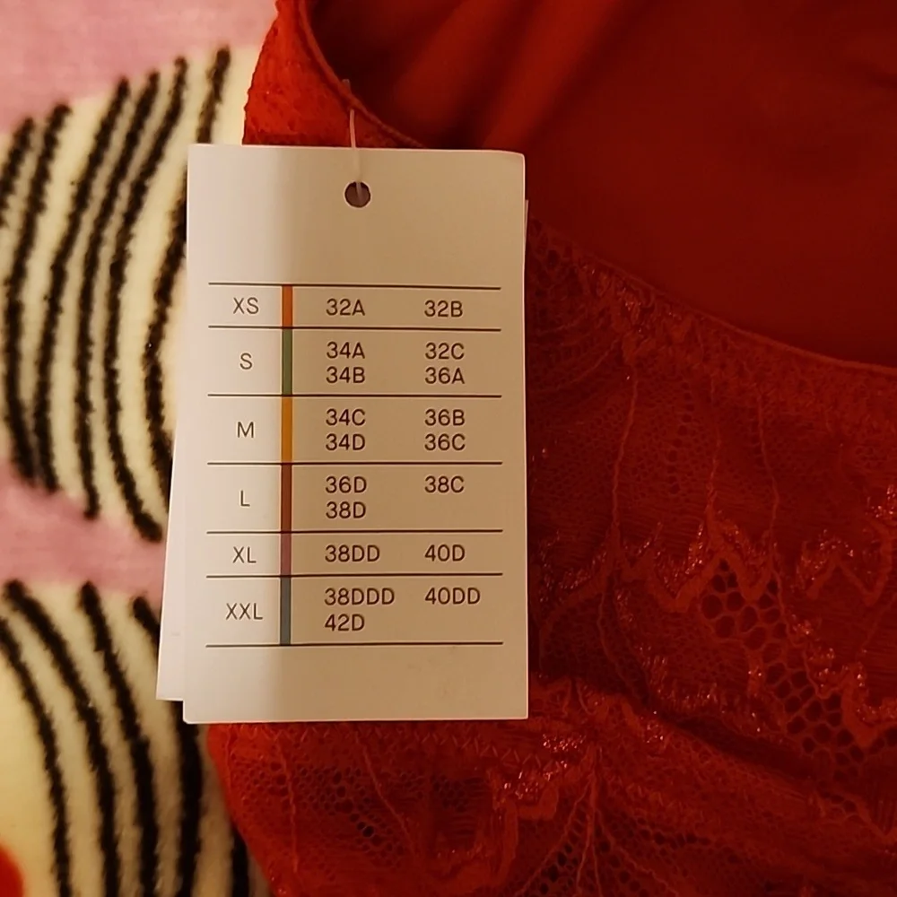 Auden Red Shimmer Bralette - Picture 5 of 6